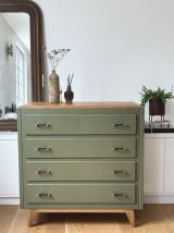 Commode vintage