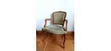 Fauteuil cabriolet vert Louis XV 