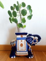 Tabouret ou porte plante éléphant en céramique bleu 