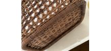 Panier ancien en cannage style bohéme
