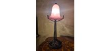 Lampe pied fer forgé ancienne, 1900 a 40 avec abat jour pate