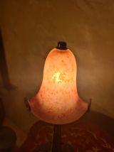 Lampe pied fer forgé ancienne, 1900 a 40 avec abat jour pate