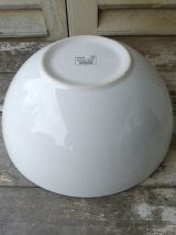 Grand saladier en porcelaine blanche