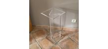 Console David Lange 1980. Plexiglas.