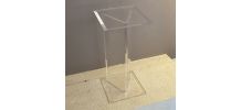 Console David Lange 1980. Plexiglas.