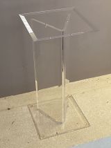 Console David Lange 1980. Plexiglas.