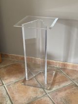 Console David Lange 1980. Plexiglas.