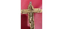 Rare Crucifix Brutaliste en Bronze à la Cire Perdue - Signé 