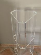 Console David Lange 1980. 90x36x30. Plexiglas.