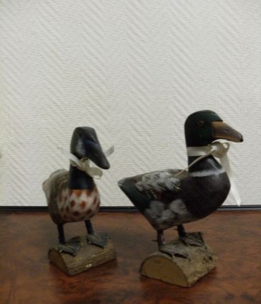 couple canards bois sculpté - peints - bon etat 