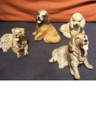 lot chiens - caoutchouc plastique - bon etat 