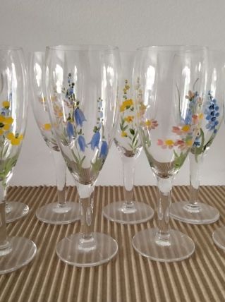 Lot de 8 flûtes à champagne vintage peintes à la main – déco