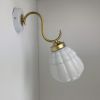 ANCIENNE APPLIQUE EN OPALINE VINTAGE 