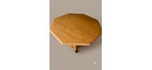 Table octogonale artisanale en bois massif 