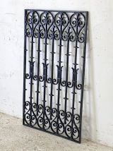 Grille ancienne en fonte 