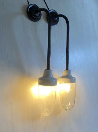 Paire d'appliques Art déco en fonte, verre et céramique 1930