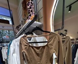 Haut court manches longues Jacquemus