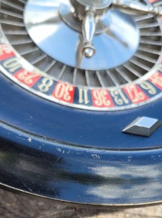 roulette de salon ou de table en bois noirci fin XIX début X