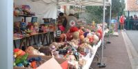 Braderie, vente de solidarité de la croix rouge française à Livry Gargan