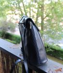 sac à dos en cuir bleu marine vintage