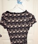 Tee-shirt vintage fantaisie beige et noir avec Noeud