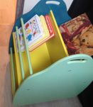 BIBLIOTHEQUE POUR ENFANT A ROULETTES