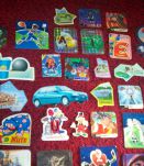 lot une quarantaine de magnets publiictaires