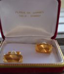 Boutons de manchette année 1960 plaqué or , taille Diamant