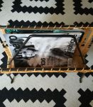 porte revues en fer forgé et osier années 60