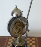 lampe de divers éléments vintage et industriel