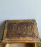 Petit meuble de métier ancien