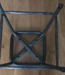 Tabouret d'école ou d'atelier en métal et bois style industriel