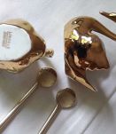 Salière et poivrière cygne en porcelaine de Limoges