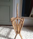 porte revue en rotin