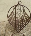 porte  revue  en metal , vintage