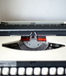 MACHINE A ECRIRE BROTHER NOGAMATIC 400 AVEC VALISE