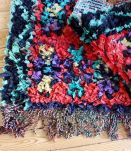 Grand tapis boucherouite berbère tissé main au Maroc