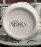 Délicat service à café en porcelaine