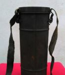 Masque à gaz et son étui en tôle (39-45)