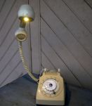 Lampe téléphone années 70. Livraison offerte