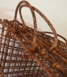 Panier à huîtres en métal oxydé