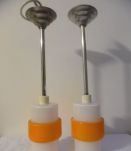 paires de suspensions en opaline année 70