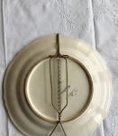 Assiette décorative de Moustier 