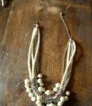 1 collier " fantaisie  " 1970/1980   