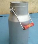 lot de 2 bouilloires et bidon a lait (kinou2b)