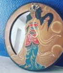 Petit miroir rond asiatique en bois