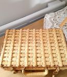 Valisette en osier vintage. 