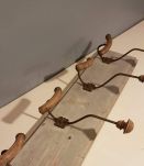porte-manteaux et chapeaux 4 patères métal et bois courbé 