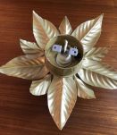 Applique fleur vintage en métal doré