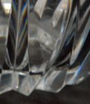 Vase en cristal taillé Haut. 18 cm dia 16 cm petites rayures